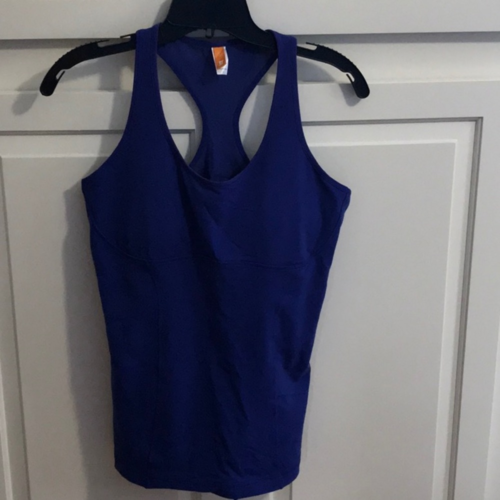 Lucy workout top